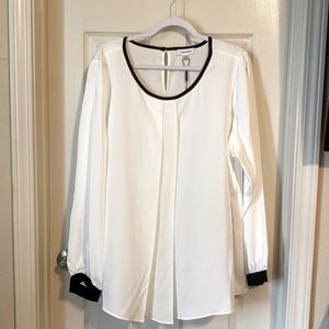 Calvin Klein 2X top
